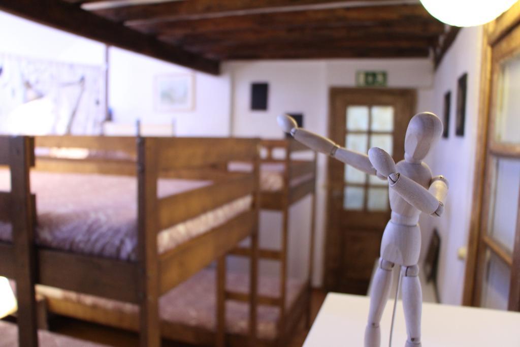 Arty Hostel Lisboa Δωμάτιο φωτογραφία
